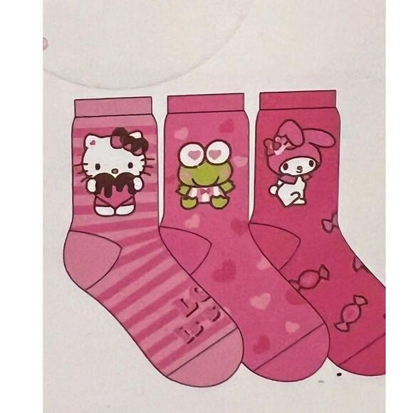 Hello kitty and friends Valentines Day Socks - Picture 3 of 4